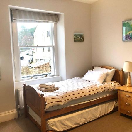 Lauras Townhouse Apartments Thomas Street Townhouse Bath Bagian luar foto