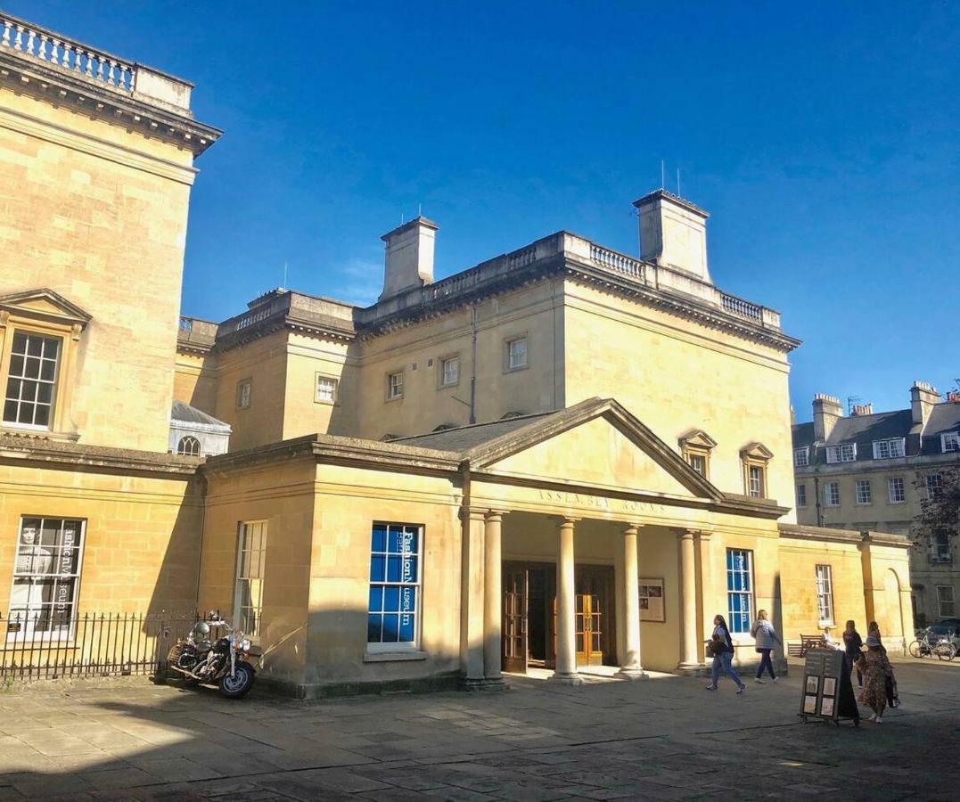 Lauras Townhouse Apartments Thomas Street Townhouse Bath Bagian luar foto