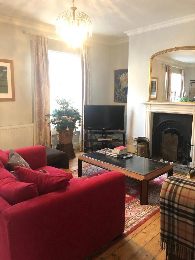 Lauras Townhouse Apartments Thomas Street Townhouse Bath Bagian luar foto