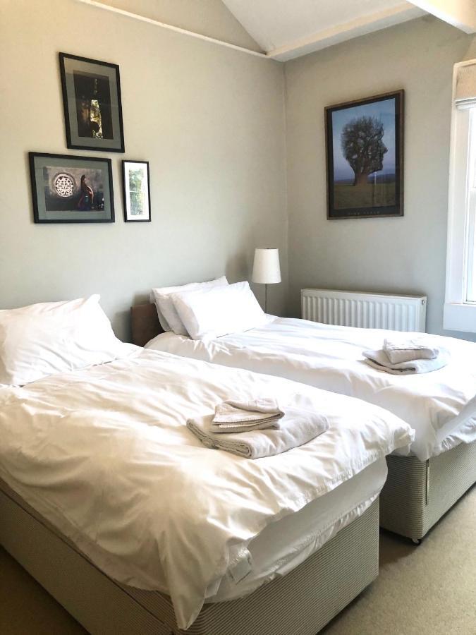 Lauras Townhouse Apartments Thomas Street Townhouse Bath Bagian luar foto