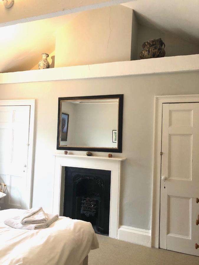 Lauras Townhouse Apartments Thomas Street Townhouse Bath Bagian luar foto