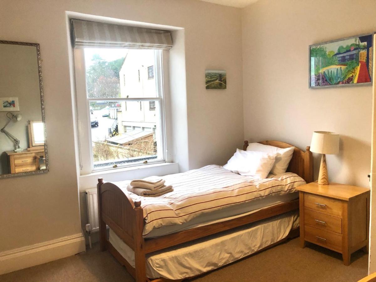Lauras Townhouse Apartments Thomas Street Townhouse Bath Bagian luar foto